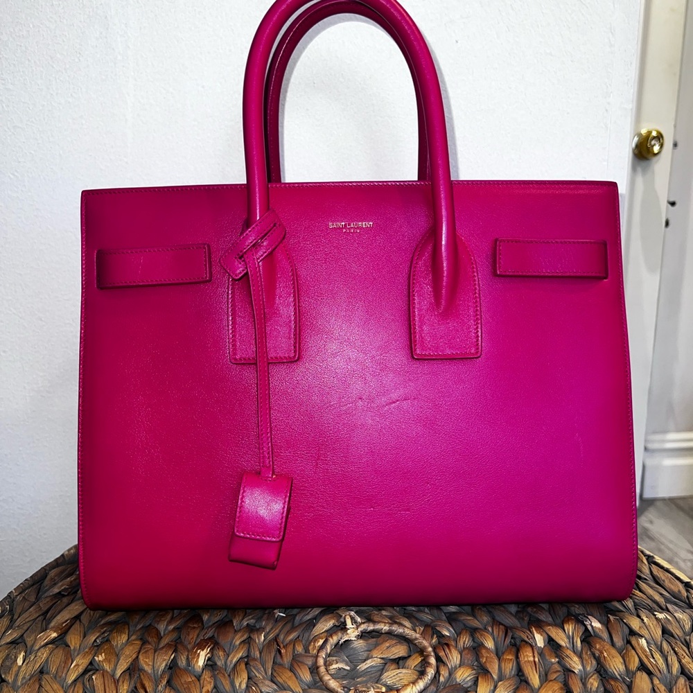 Brand New Saint Laurent Sac De Jour bag.